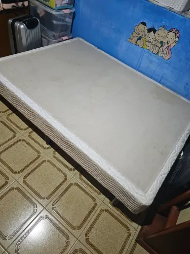 Parte de baixo de cama 