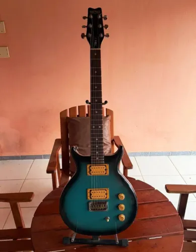 Guitarra Washburn T-Bird Wing Series Japan 1982