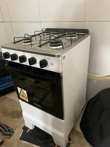 VENDO FOGÃO NOVO