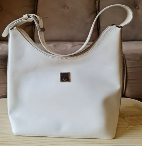 BOLSA COLATTO BRANCA DE OMBRO ELEGANTE EM EXCELENTE ESTADO 