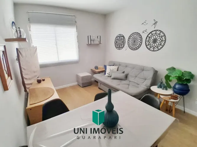 Lindo apartamento de 2 quartos totalmente reformado na melhor localização da Praia do Morr