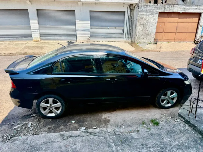 Honda Civic Sedan LXS 1.8/1.8 Flex 16V Aut. 4P 2008