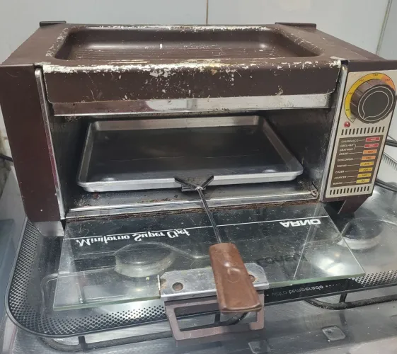Mini Forno Elétrico Super Chef Arno.