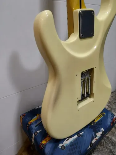 GUITARRA TAGIMA EDU ARDANUY MODELO E2 ANTIGO MADE BRAZIL.