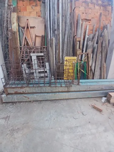 Pilares e Tesouras