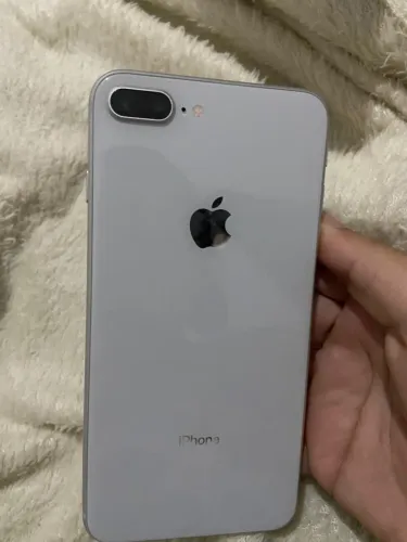iPhone 8 Plus vendo ou troco
