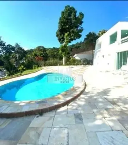 Casa de Condomínio com 5 Suítes para Comprar, 467,28m² - Balneario Praia do Perequê, Guaru