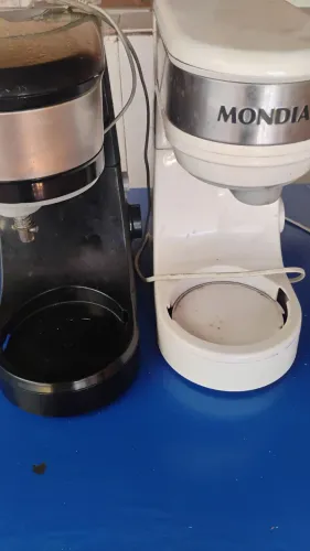 2 batedeiras planetárias ( Precisa de manutenção)