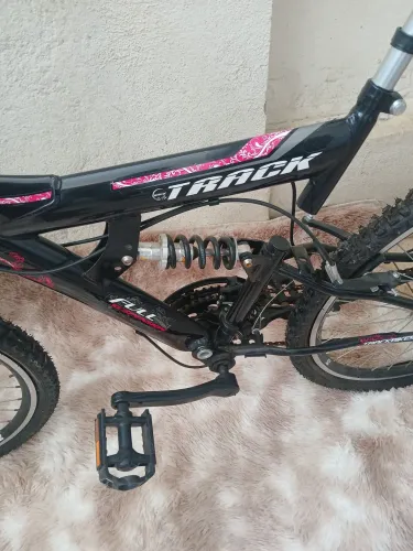 Bicicleta track 