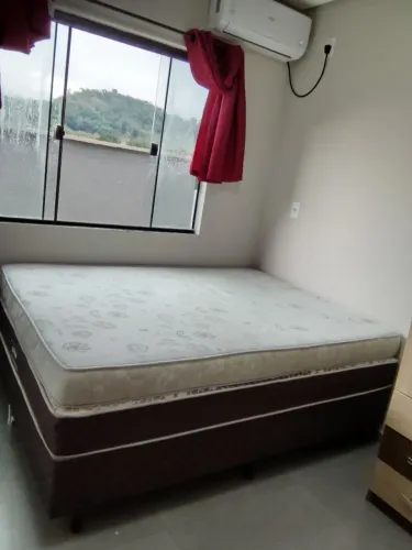 Cama box casal