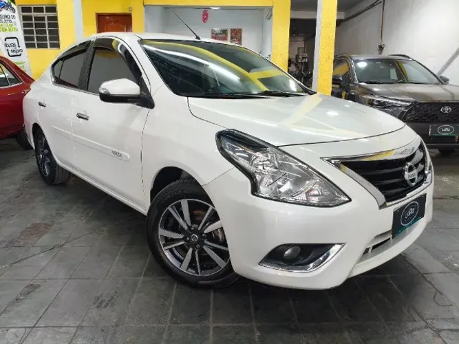 Nissan Versa SL 1.6 16V Flexstart 4P Aut. 2018