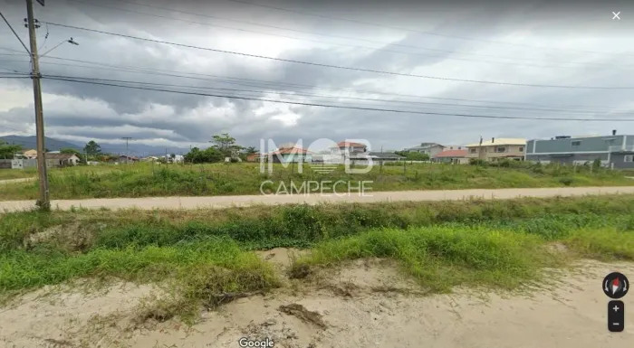 Terreno com 1.117m² menos de 300m da Praia da Pinheira - Florianópolis SC