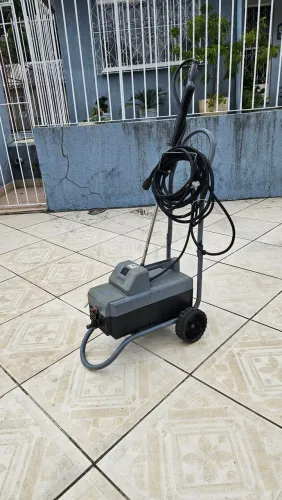 LAVAJATO KARCHER HD 585 PROFISSIONAL
