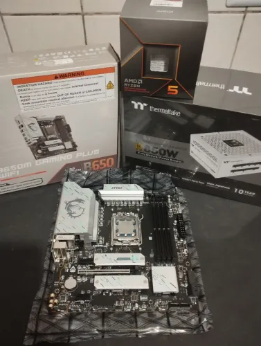 B650M AM5 + RYZEN 5 8500G + Fonte 850W lacrada