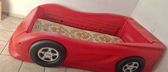 Cama carro importada