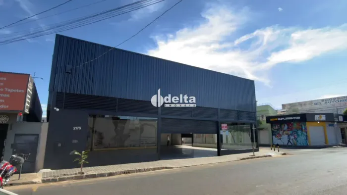 Loja comercial disponível para locação no bairro Brasil-MG
