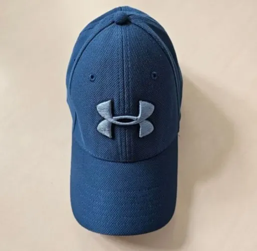 Boné under armour fechado | original | usado