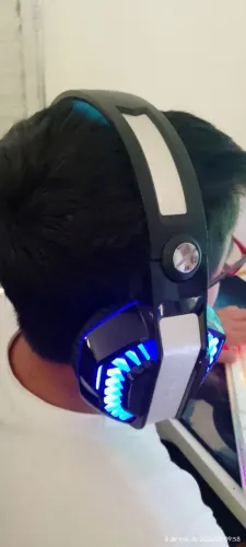 Vendo headset gamer entrada p3 e USB.