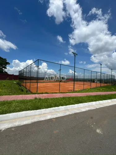LOTE À VENDA  SOLARIS LAGUNA - ACEITO TROCAS AP 2/4
