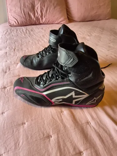 Bota Alpinestar femenina numero 37