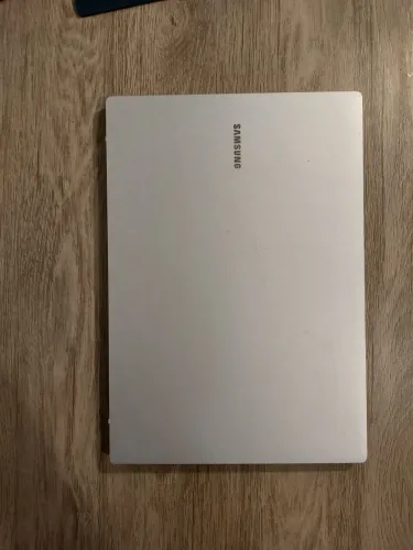 Samsung Galaxy book Go