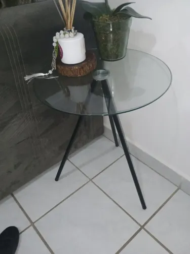 Mesa de vidro de canto