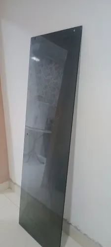 Vendo temperado para box de banheiro semi novo pouquíssimo usado não tem arronhoes