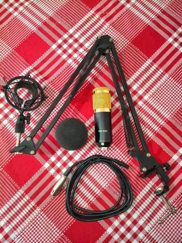 Kit Microfone Estúdio BM800 + Tampa Espuma + Aranha + Braço Articulado + Cabo