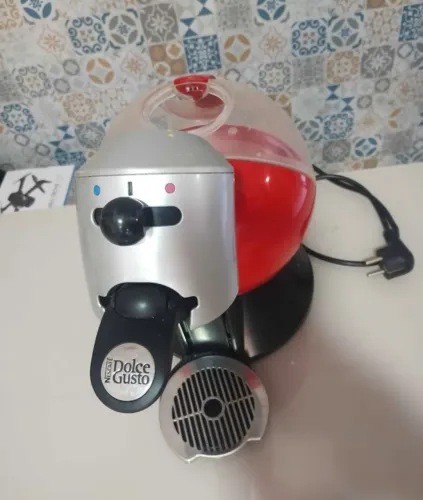 Cafeteira dolce Gusto