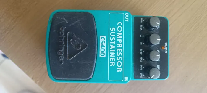 Pedal Compressor Behringer
