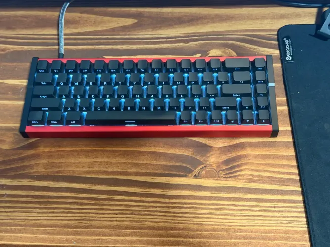 Teclado Gamer iRok MG68 ACE