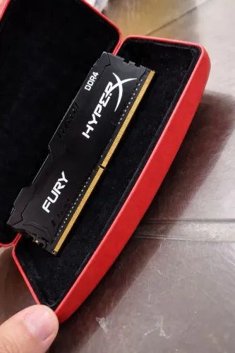 Memória RAM DDR4 8GB Fury