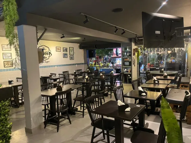 Passo o ponto De  Bar/Restaurante em Madureira + iFood + Instagram ativo - R$160mil