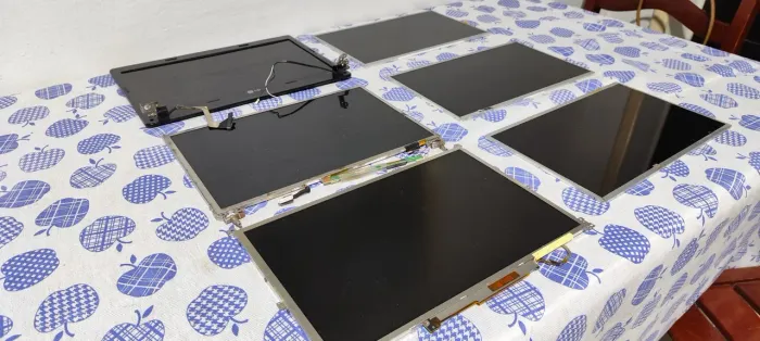 Lote com 6 Telas para Notebook (Testadas e Funcionando)<br>Descrição: