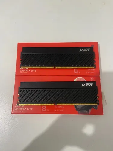 16GB (2x8GB) DDR4 Memória RAM XPG GAMMIX D45