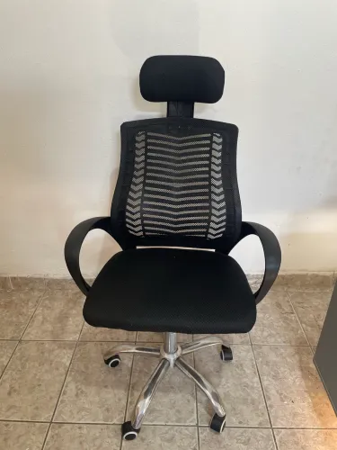 Cadeira escritório giratória