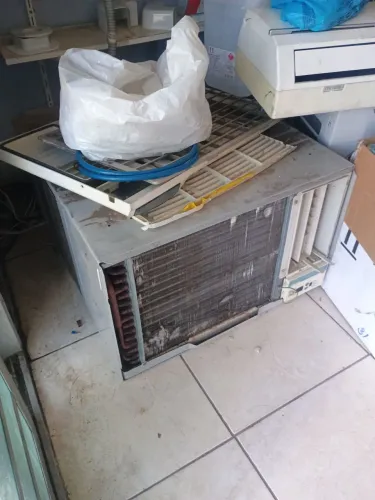 Ar condicionado de janela