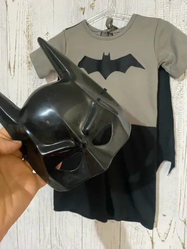 Fantasia do Batman infantil tamanho 1/2 anos