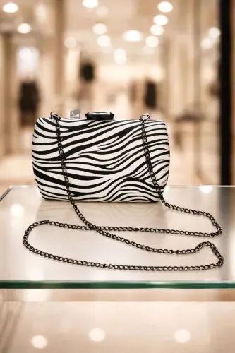 Bolsa crutch feminina de luxo alça corrente estampa de zebra nova