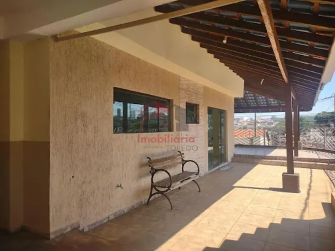 Casa com 4 dormitórios à venda, 170 m² por R$ 570.000,00 - Vila Domingues - Votorantim/SP
