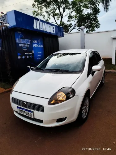 Fiat Punto Attractive Italia 1.4 F.flex 8V 5P 2012
