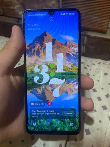 Poco c75 256gb 8ram em ótimo estado para vender ligeiro 