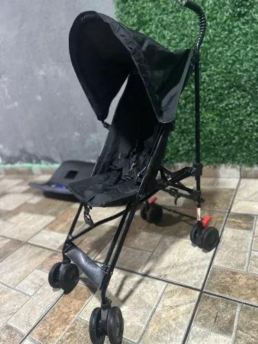 Carrinho guarda chuva infantil - Voyage