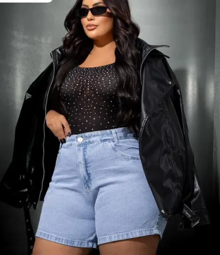 Short jeans tamanho 44