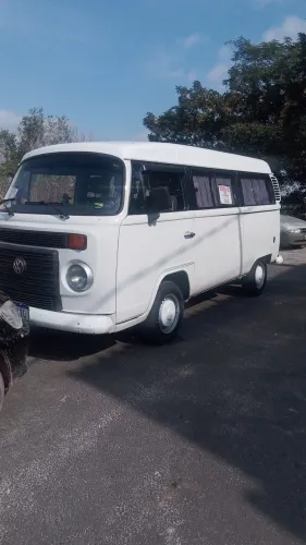 Volkswagen Kombi Standard 1.4 MI Total Flex 8V 2012