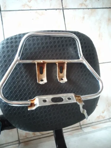 Vendo alça cromada, serve na fan, Titan 150