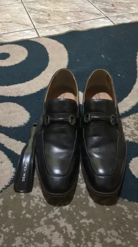 Vendo Sapato modelo Loafer Masculino n40, 100% couro