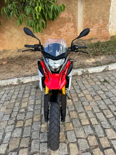 Vende-se BMW gs310 nova