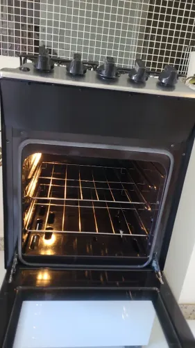 Fogão Brastemp 4 bocas semi novo