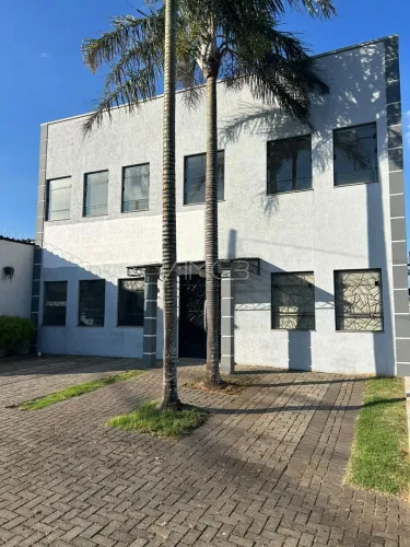Prédio Comercial á Venda em Vinhedo-SP